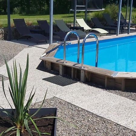 Beautiful 2 Bed Cottage With Swimming Pool Pageas Exterior foto